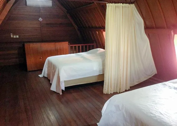 Affittacamere Group Oak Legian